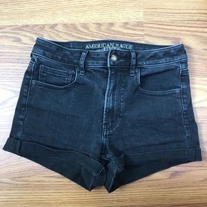 AMERICAN EAGLE SUPER HIGH RISE SHORTIE SHORTS
